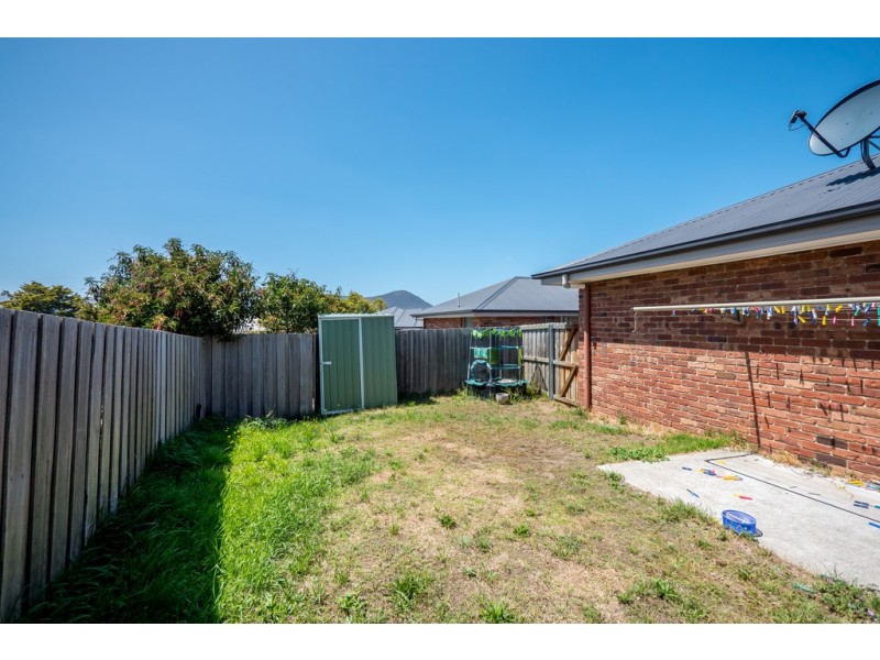 7/1-3 Leighland Road, Claremont TAS 7011