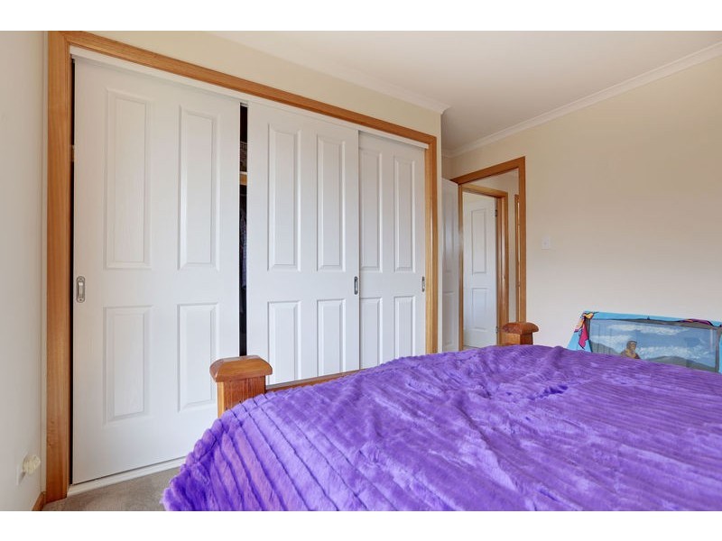 2/9 Henry Place, Brighton TAS 7030