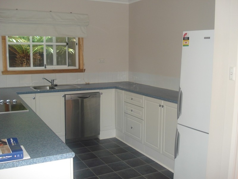 8 Jameson Street, Glenorchy TAS 7010