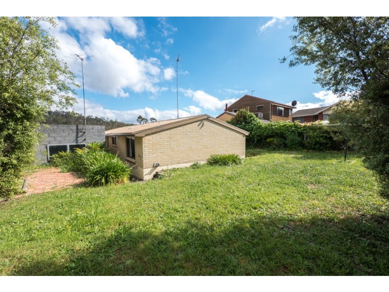 11 Hanlon Street, Claremont TAS 7011