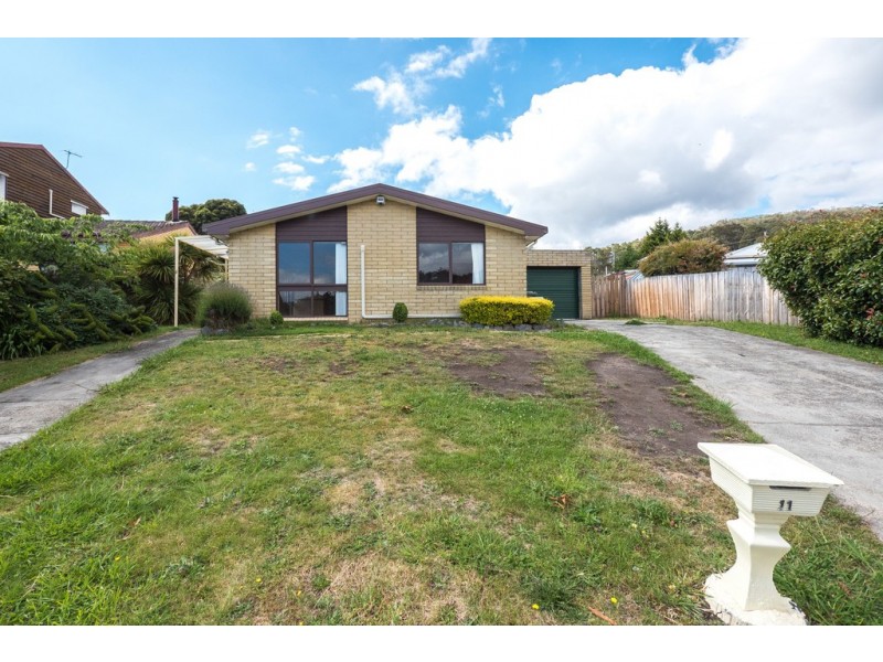 11 Hanlon Street, Claremont TAS 7011