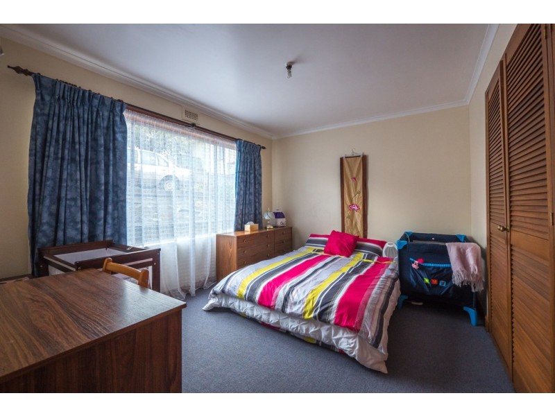 1/73 Ashbourne Grove, West Moonah TAS 7009