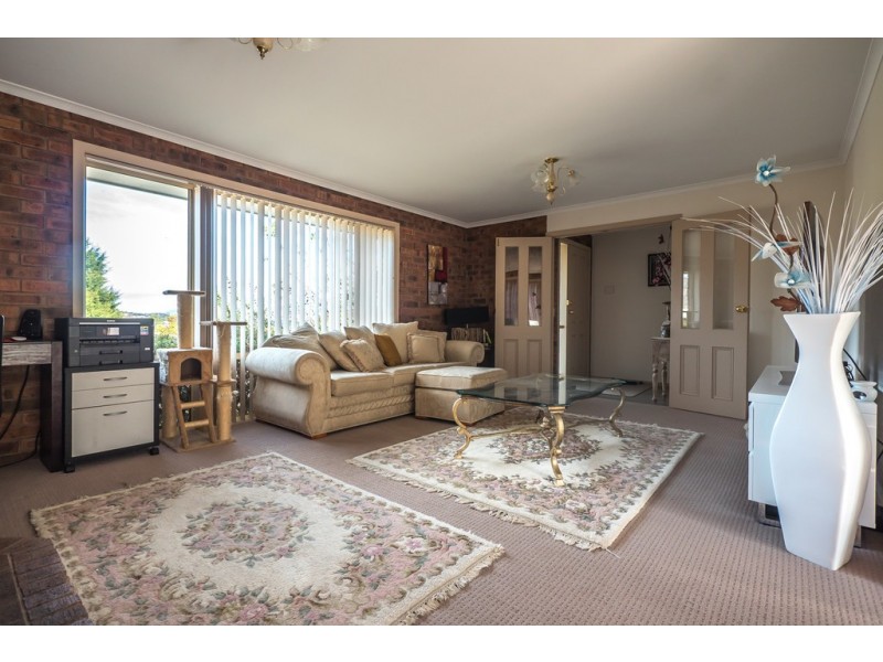 14 Clives Avenue, Old Beach TAS 7017