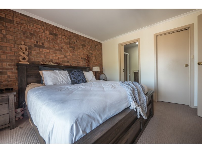 14 Clives Avenue, Old Beach TAS 7017