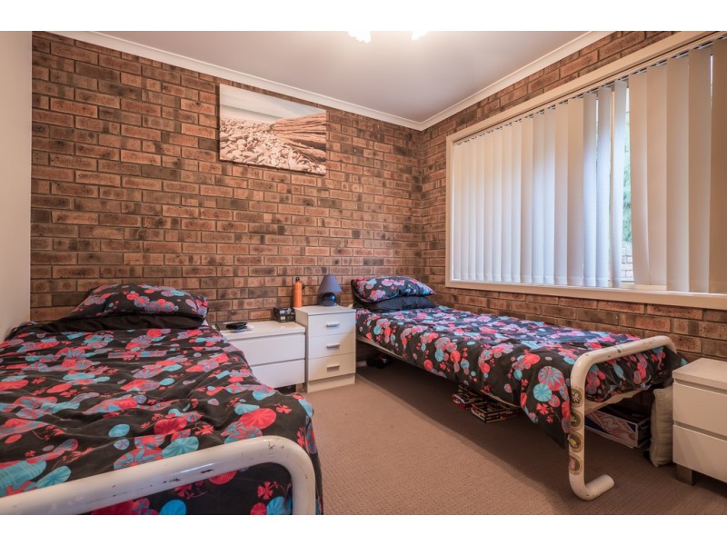 14 Clives Avenue, Old Beach TAS 7017
