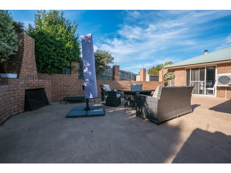 14 Clives Avenue, Old Beach TAS 7017