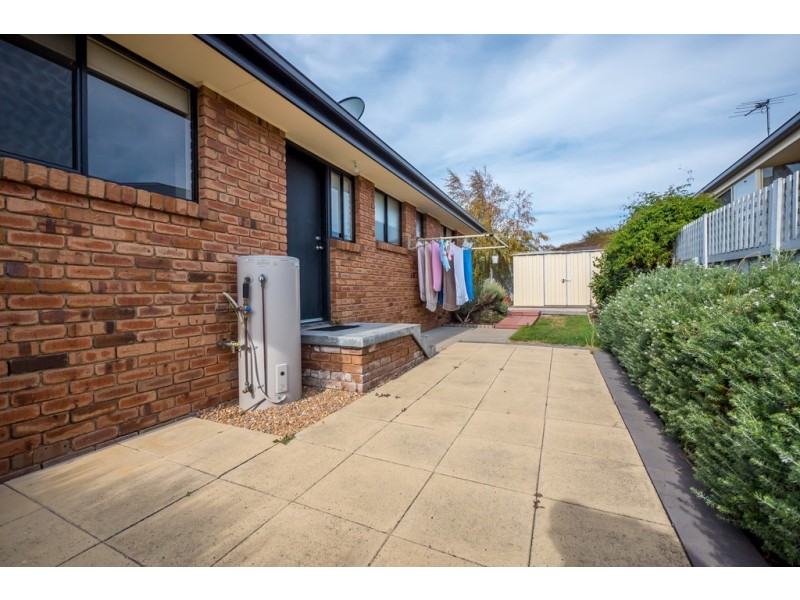2/2 Roslyn Court, Brighton TAS 7030