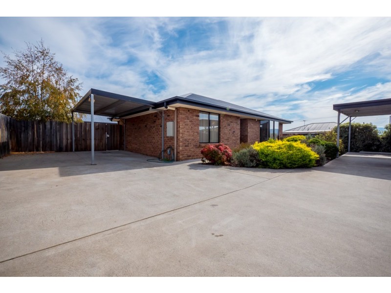 2/2 Roslyn Court, Brighton TAS 7030