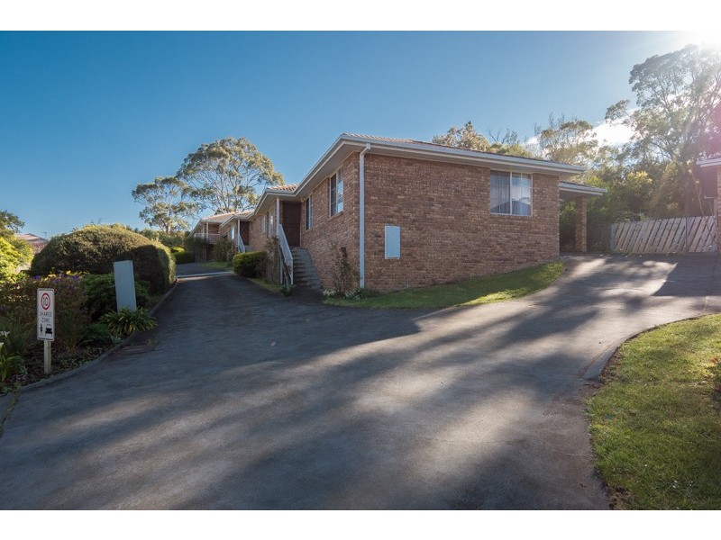 3/135 Malunna Road, Lindisfarne TAS 7015