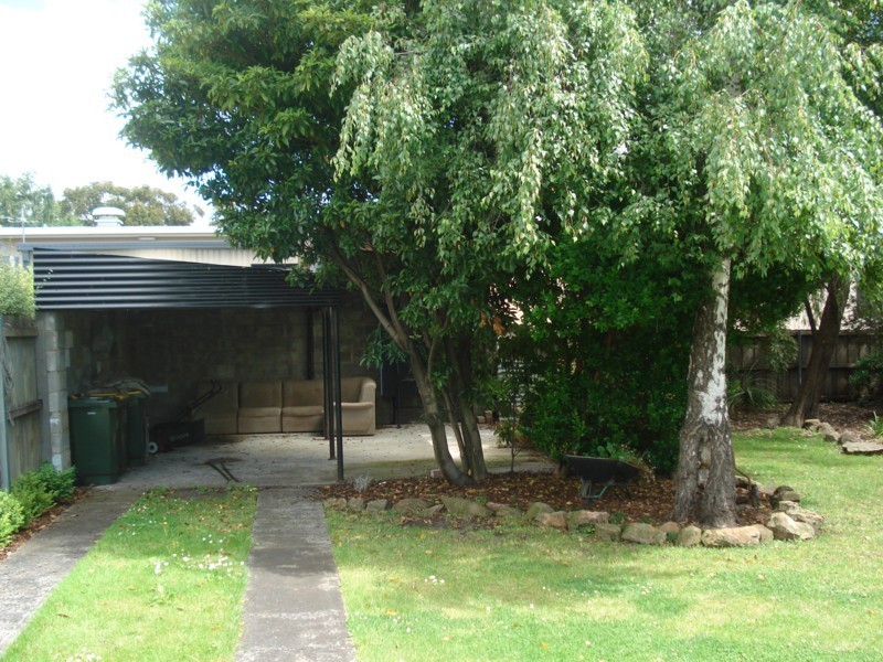 8 Amiens Avenue, Moonah TAS 7009