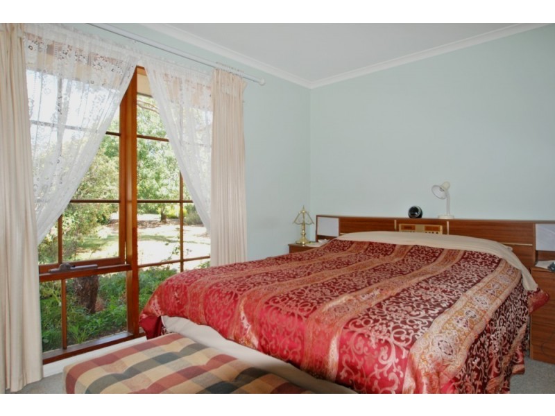 16 Sophia Street, Kempton TAS 7030