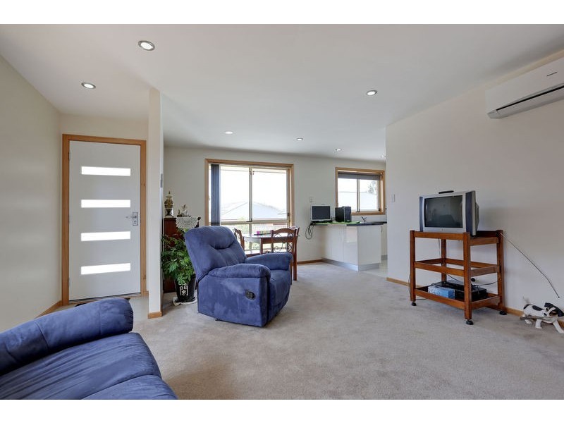 4/9 Henry Place, Brighton TAS 7030
