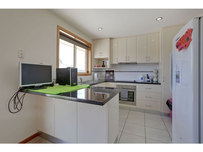 4/9 Henry Place, Brighton TAS 7030