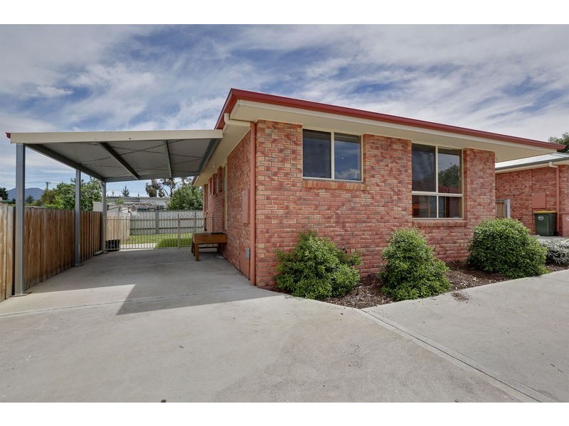 4/9 Henry Place, Brighton TAS 7030