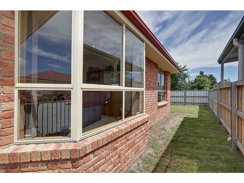 4/9 Henry Place, Brighton TAS 7030