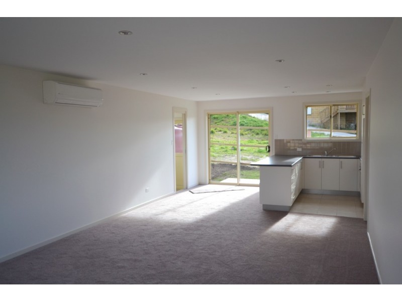 1 and 2, 9 Joseph Link, Brighton TAS 7030