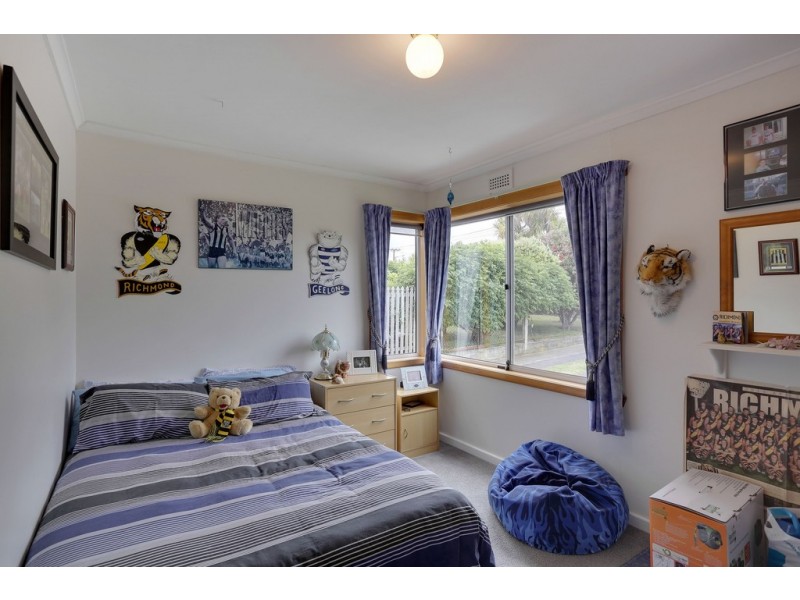 27 Leighland Road, Claremont TAS 7011