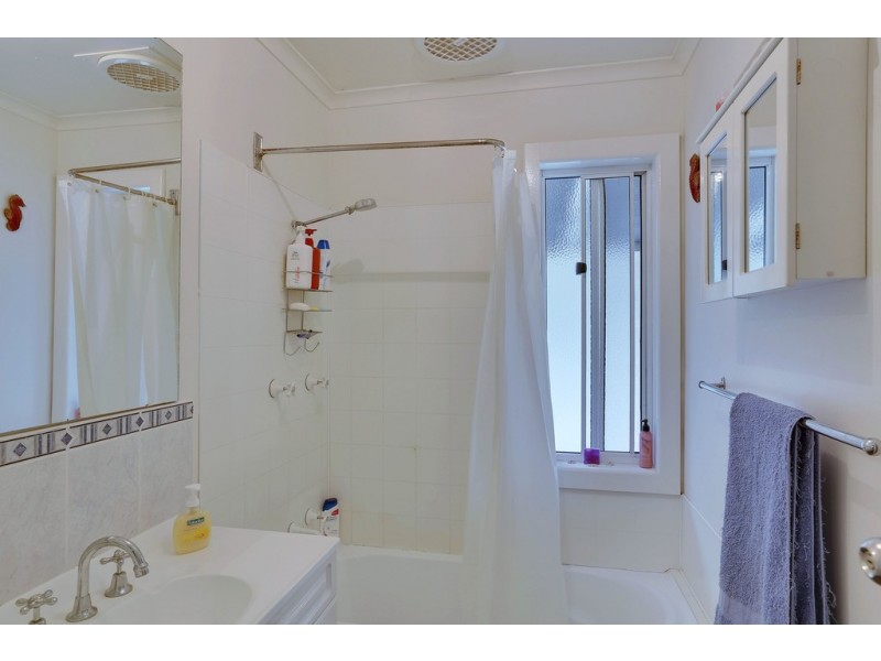 27 Leighland Road, Claremont TAS 7011