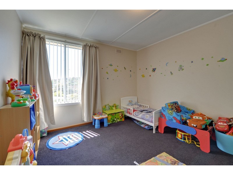 18 Burton Street, Glenorchy TAS 7010