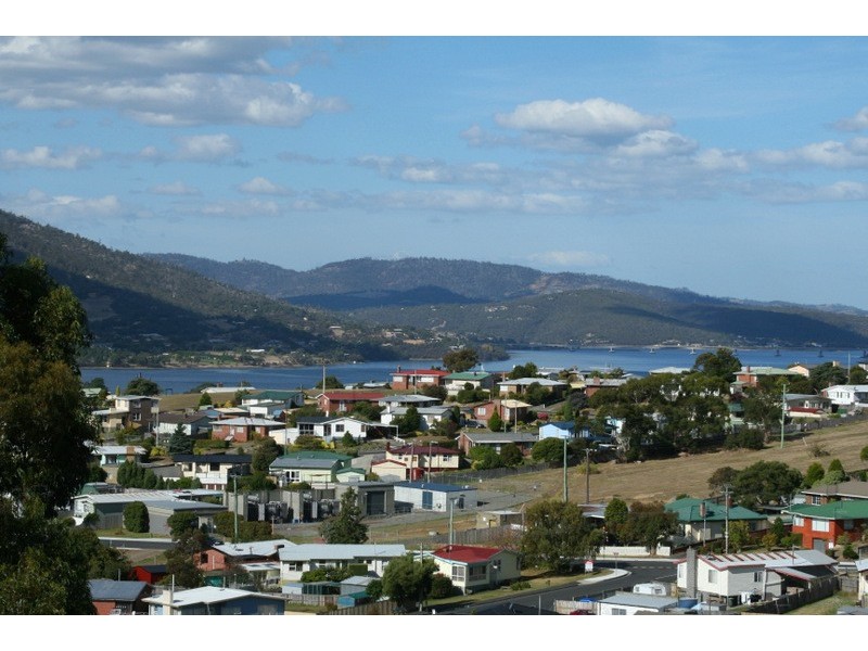 34A Carnegie Street, Claremont TAS 7011