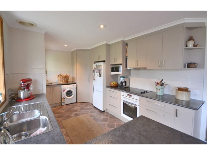 2 Elizabeth Street, Kempton TAS 7030