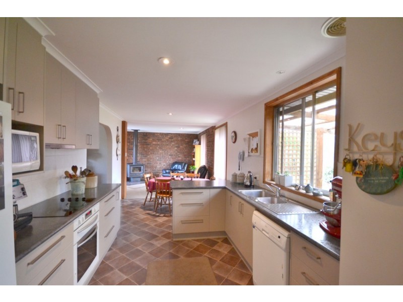 2 Elizabeth Street, Kempton TAS 7030