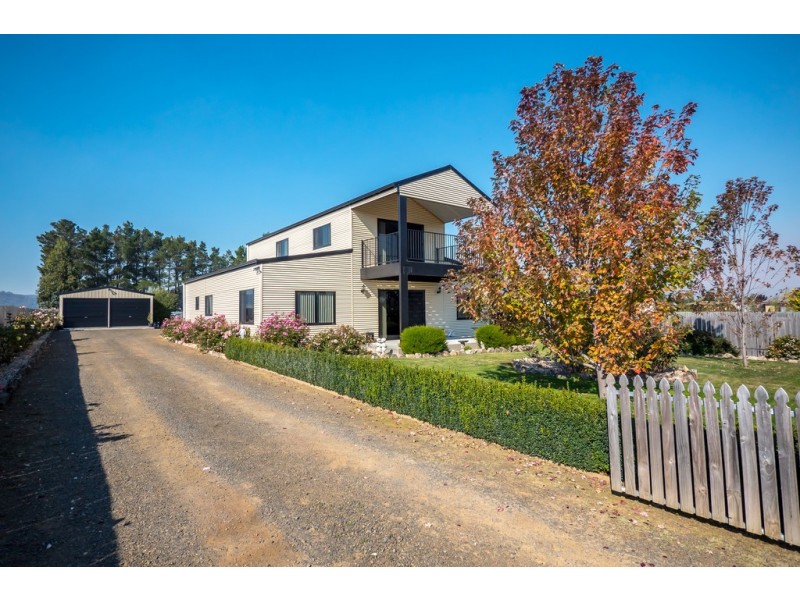 18 George Street, Bothwell TAS 7030