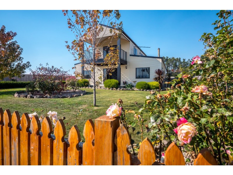 18 George Street, Bothwell TAS 7030