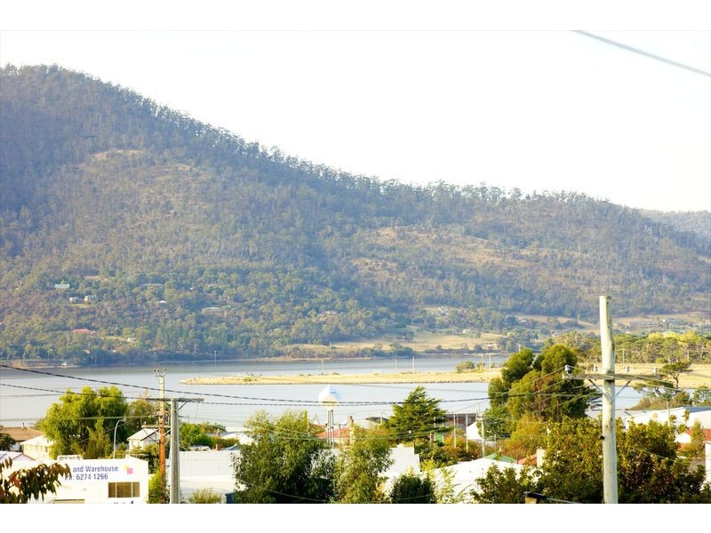 30 Continental Road, Glenorchy TAS 7010