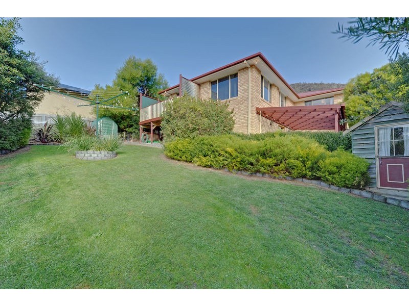 5 Nielson Drive, Montrose TAS 7010