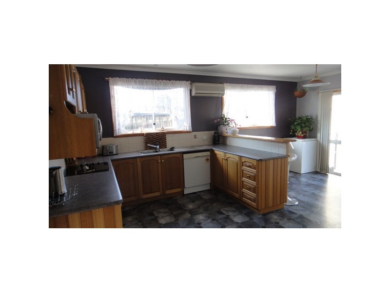 13 Karambi Street, Chigwell TAS 7011