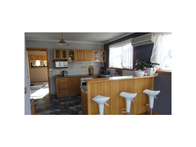 13 Karambi Street, Chigwell TAS 7011