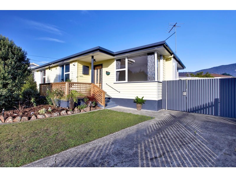 4 Belgrave Street, Claremont TAS 7011