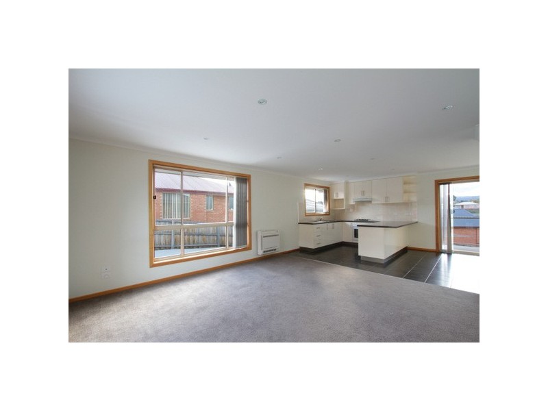 2/27 Melissa Street, Brighton TAS 7030