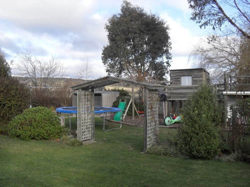 2 Michael Street, Bothwell TAS 7030