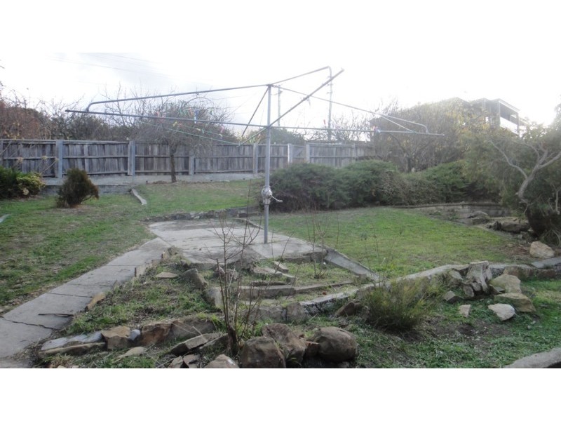 39 Radcliff Crescent, Rosetta TAS 7010