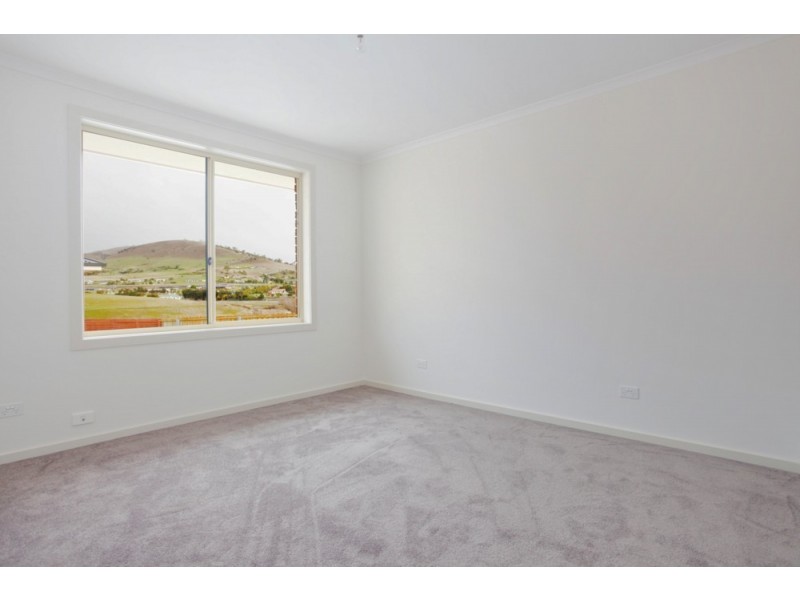 Unit 1/9 Joseph Link, Brighton TAS 7030