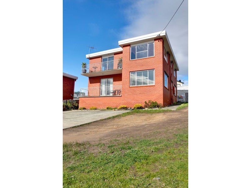 2/87 Box Hill Road, Claremont TAS 7011