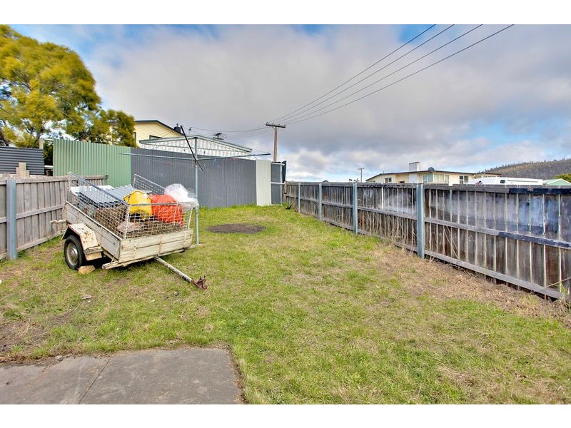 2/87 Box Hill Road, Claremont TAS 7011