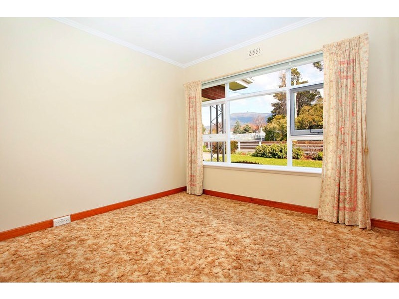 563 Main Road, Montrose TAS 7010
