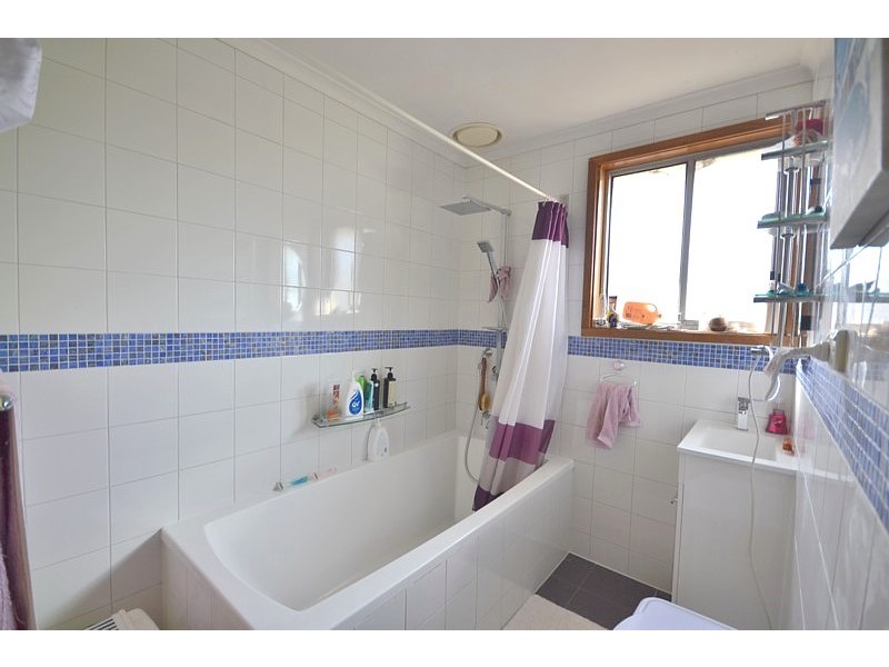 62 Fisher Drive, Herdsmans Cove TAS 7030