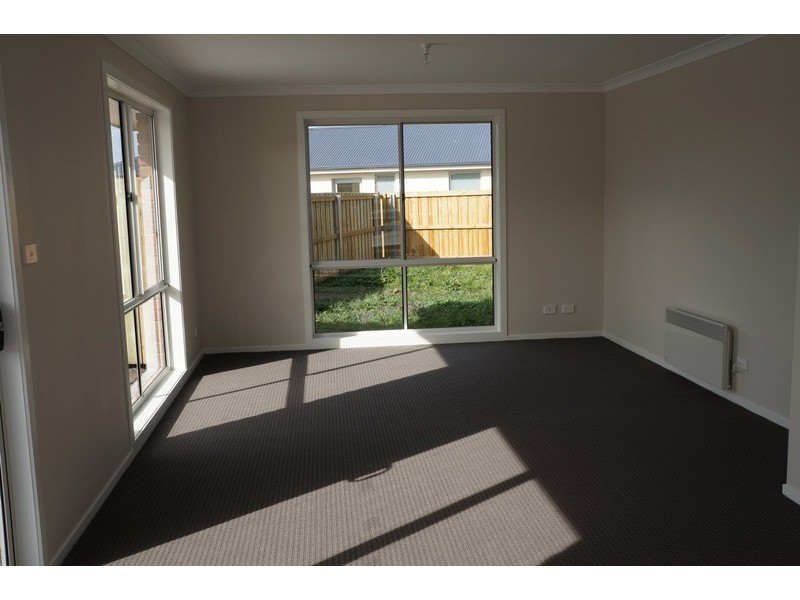 1/7 Thomas Court, Brighton TAS 7030