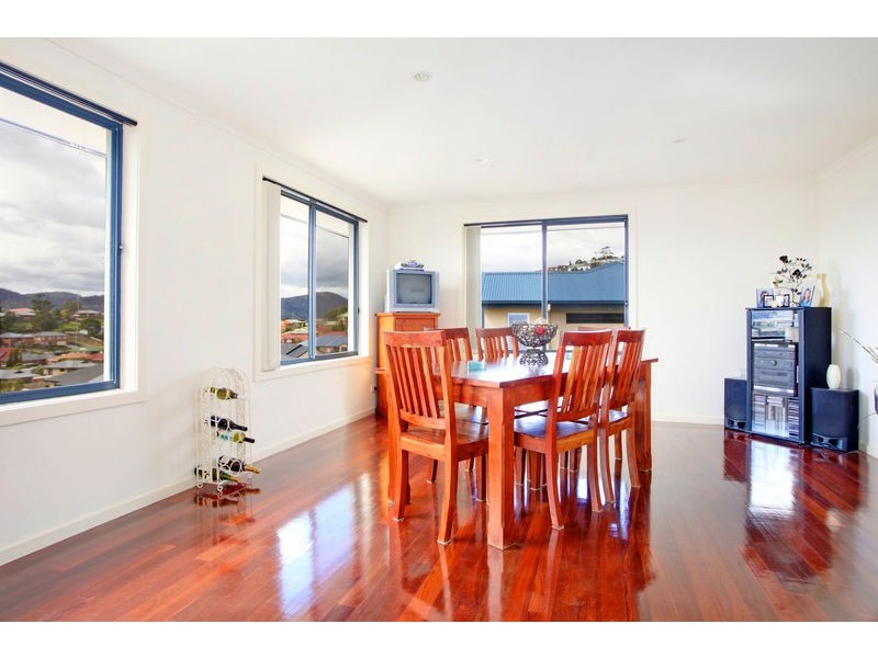 14 Govett Rise, Austins Ferry TAS 7011