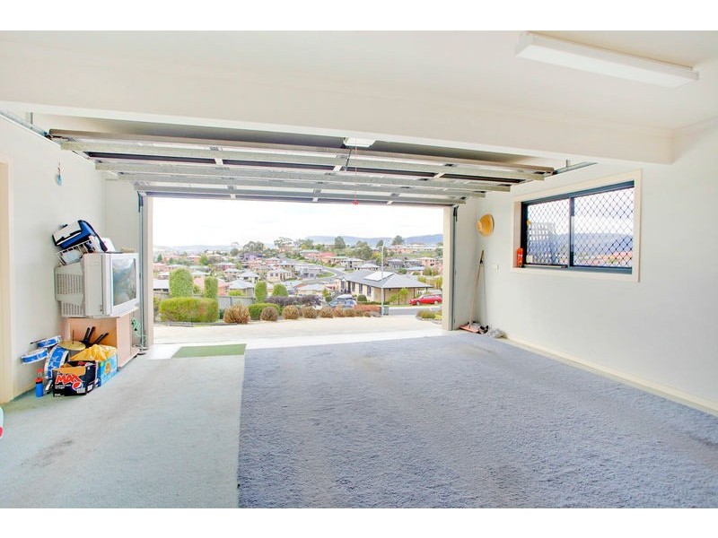 14 Govett Rise, Austins Ferry TAS 7011