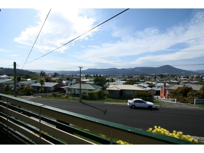 24 Carnegie Street, Claremont TAS 7011