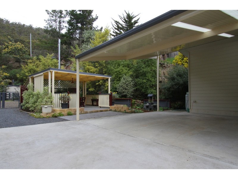 76 Glenora Road, New Norfolk TAS 7140