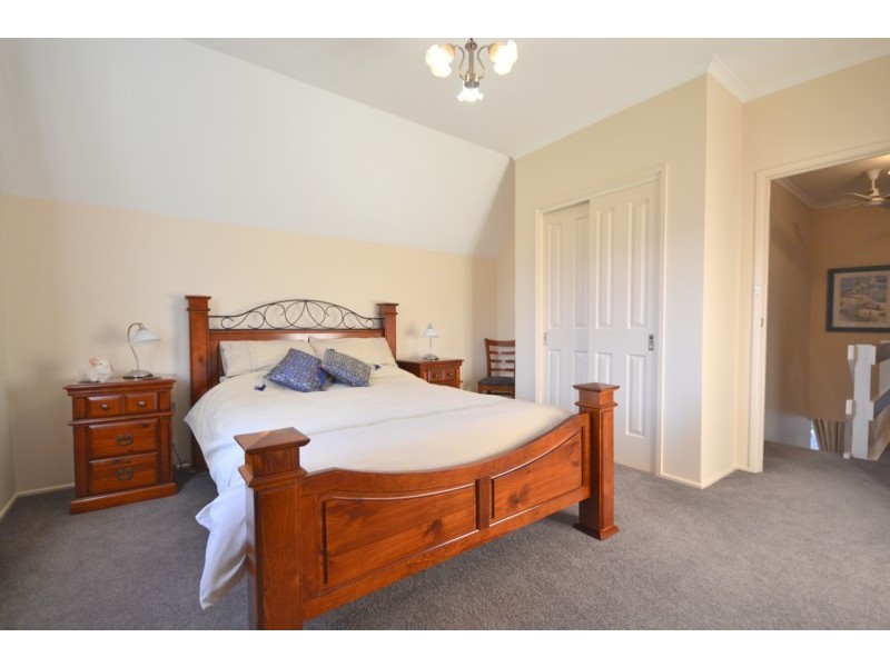 103 Main Street, Kempton TAS 7030