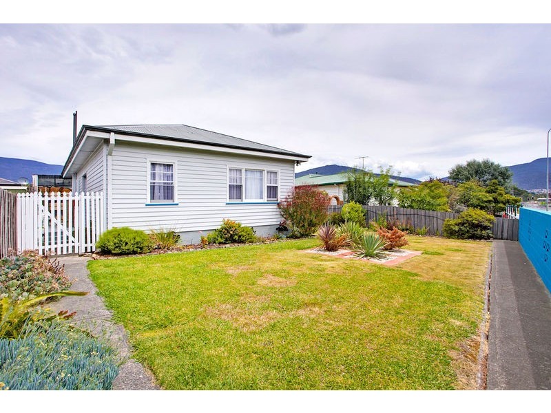 2/19 McGough Street, Glenorchy TAS 7010