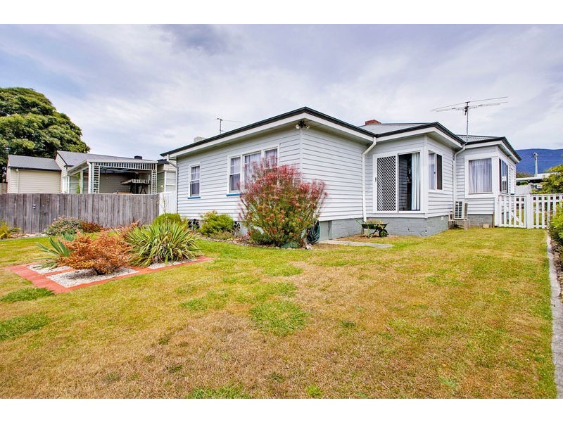 2/19 McGough Street, Glenorchy TAS 7010