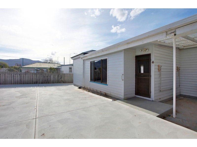 2/19 McGough Street, Glenorchy TAS 7010